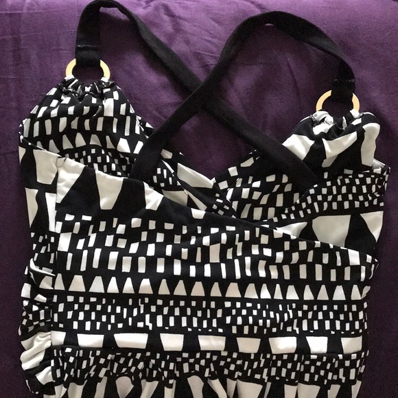 Vince Camuto maxi dress in size PXS. - Picture 2 of 4